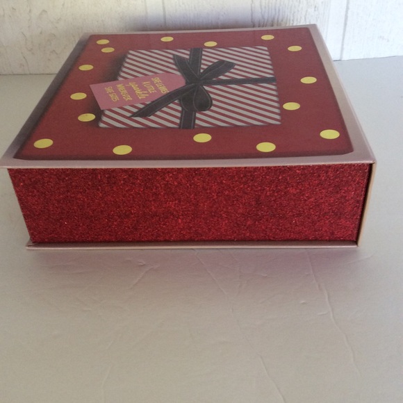 BATH AND BODY WORKS GIFT BOX - Picture 5 of 7